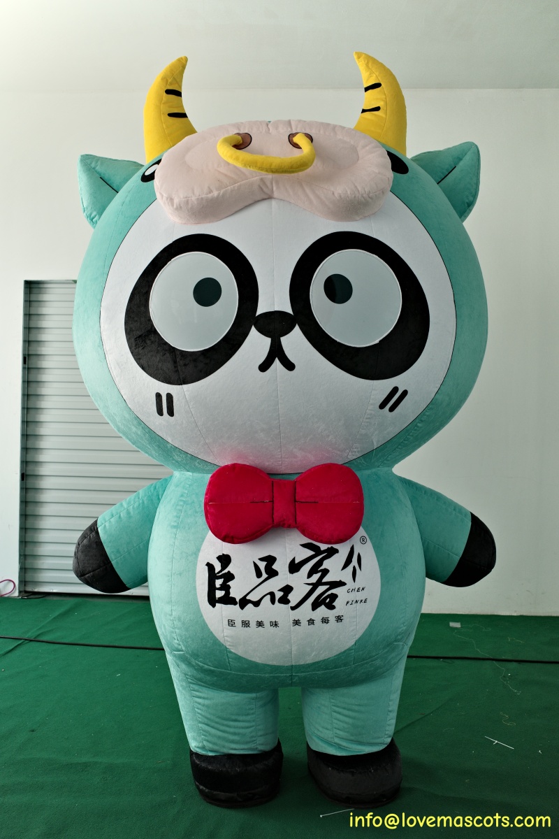 Customized Inflatable cattle mascot costume